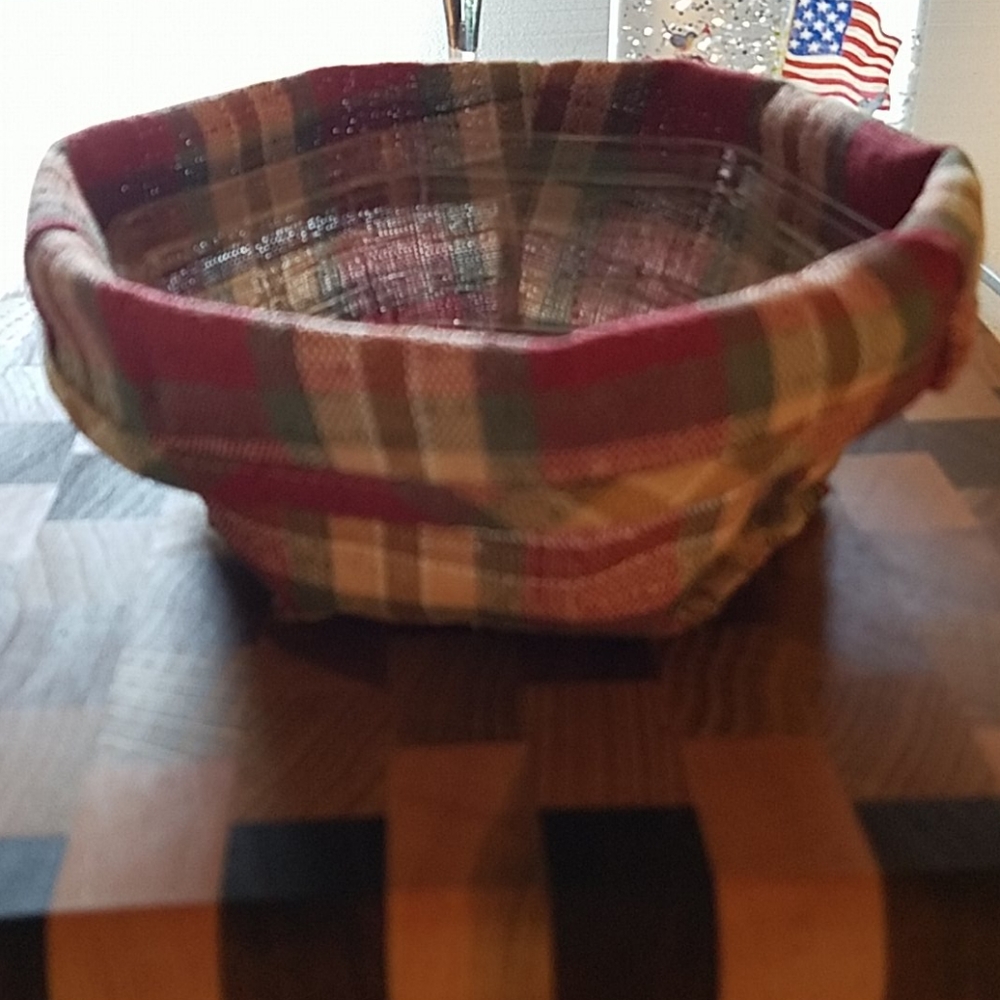 Longaberger Basket with 2 liners combo. - Picture 3 of 4